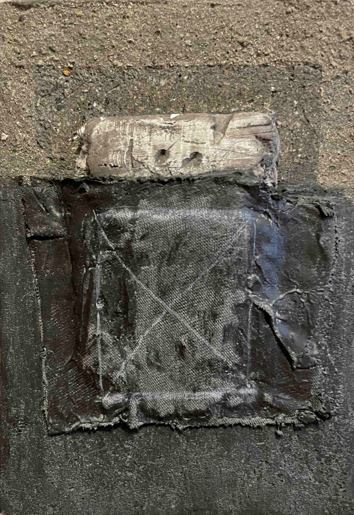 Tablina yeso y ceniza nº5 arte matérico con lienzo, ceniza, yeso y piedra pómez sobre madera - Xabier Liz
